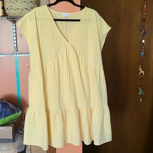 Time and Tru Short Sleeve Woven V-Neck Dress